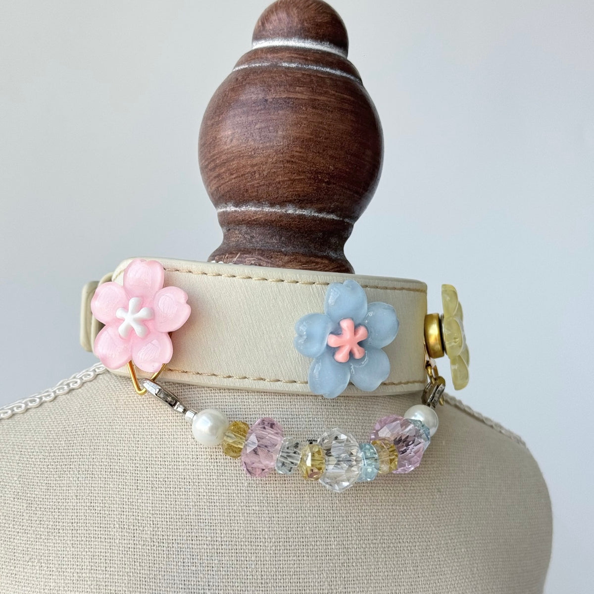Pastel Flower Magnetic Pet Charms